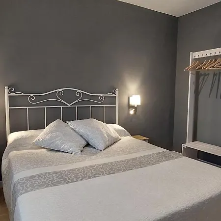 La Siesta - En El Corazon De Cordoba