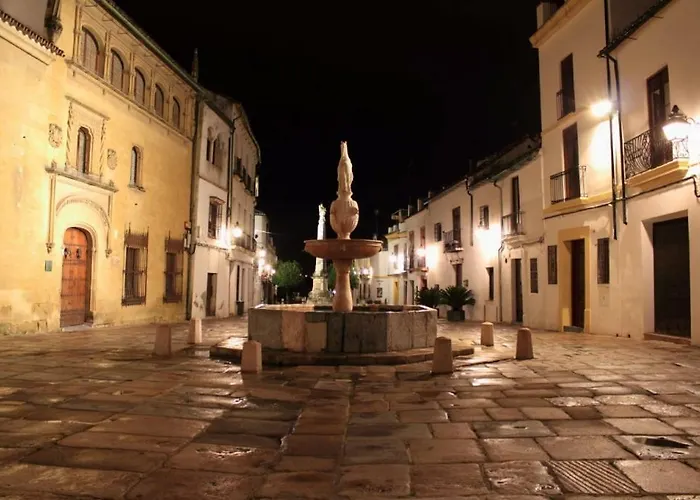 Апартаменти La Siesta - En El Corazon De Кордова